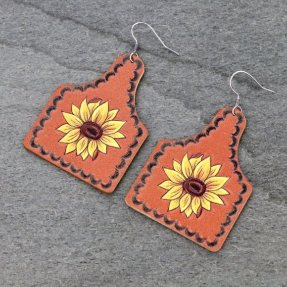 real leather earrings new  catus never worn as is - Picture 1 of 1